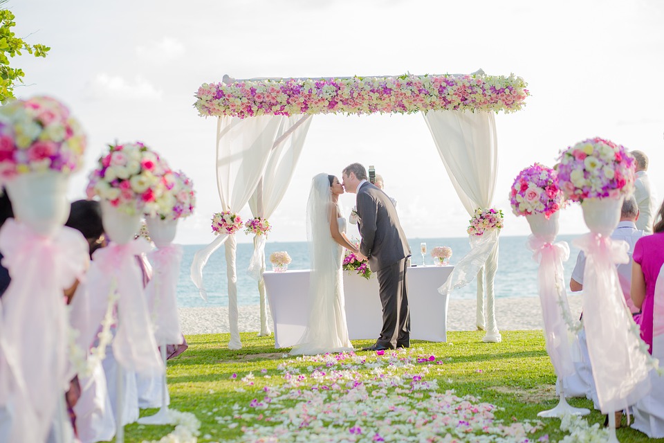 despedida de soltera, despedida de soltero, vestidos de novia, Batas de novia, Colombia ,batas para novias